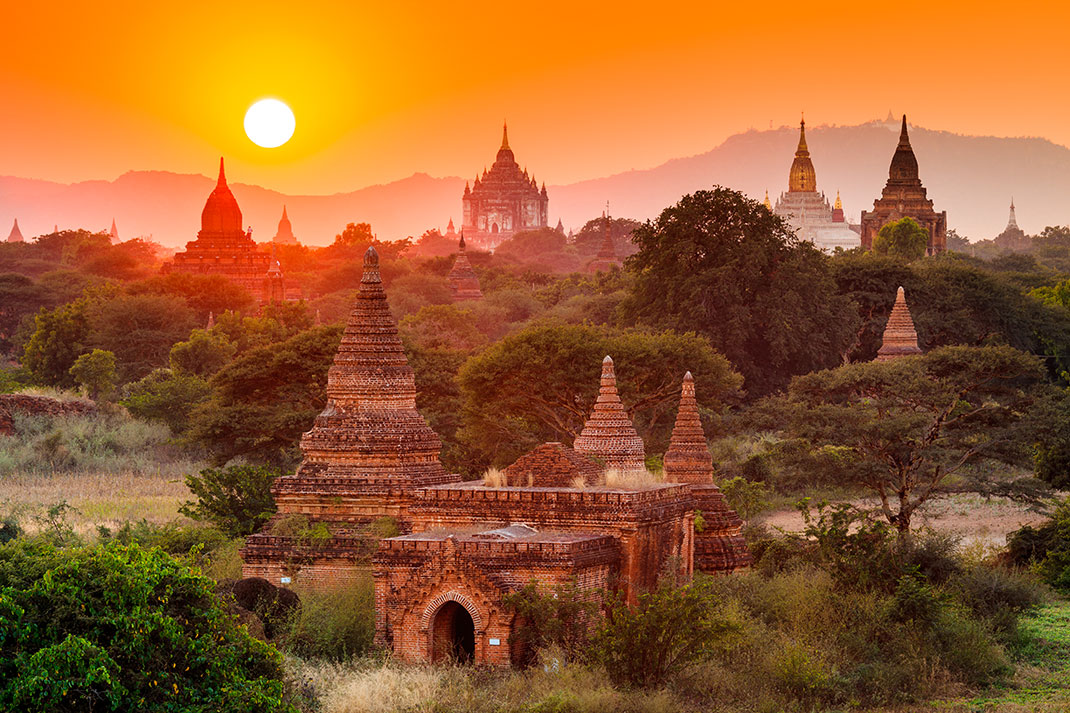 l les temples de bagan en birmanie
