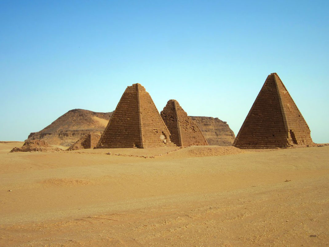 Pyramides-nubie-8