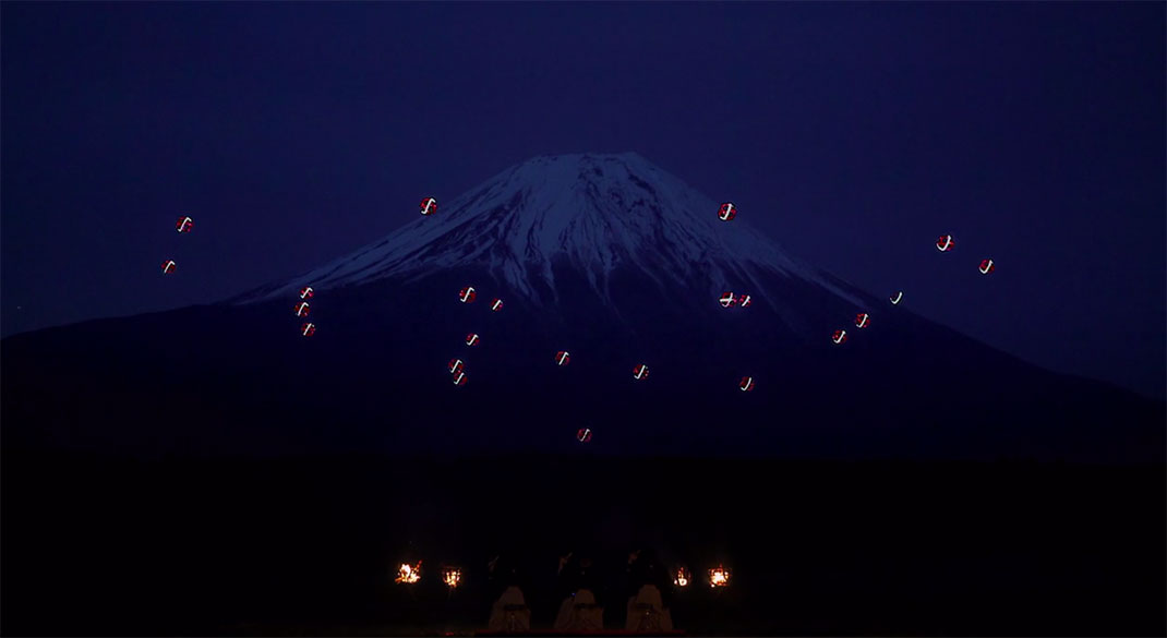 Mont-Fuji-drones-1