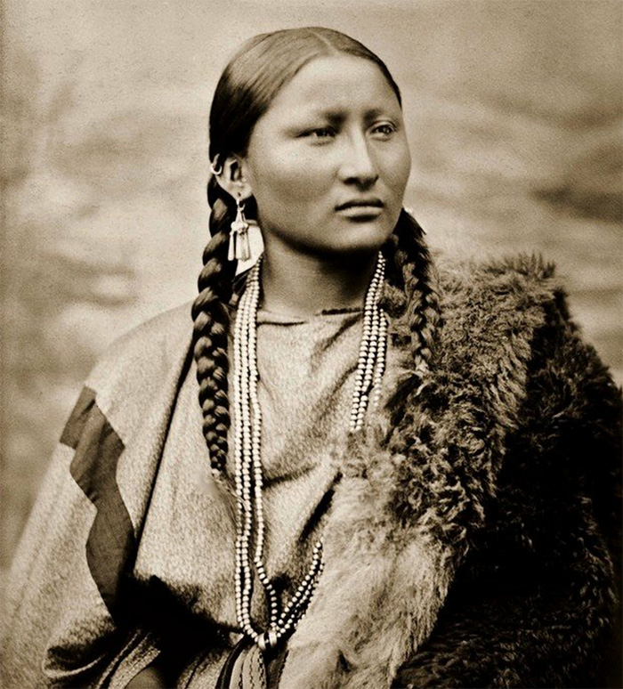 Pretty Nose de Cheyenne photographiée par L. A. Huffman en 1878