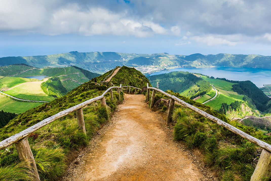 Les Açores au Portugal via Shutterstock