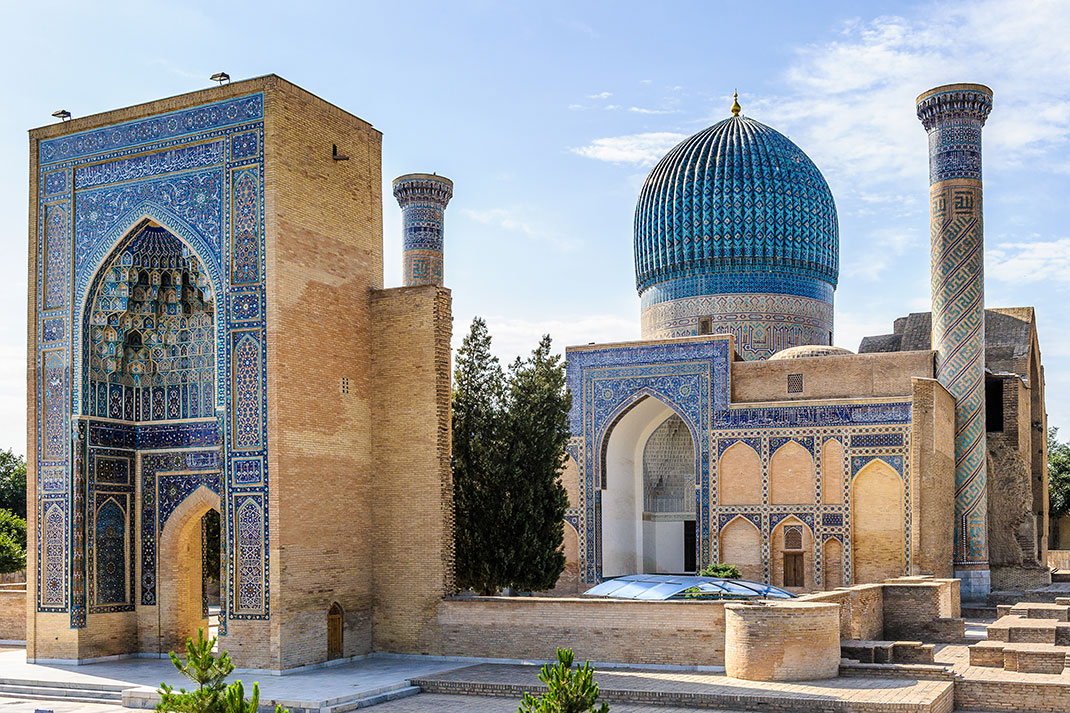 Samarkand en Ouzbékistan via Shutterstock