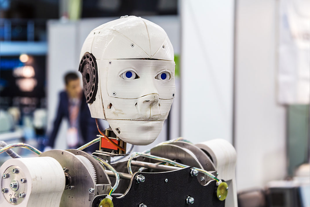 Un robot capable de ressentir de la douleur via Shutterstock