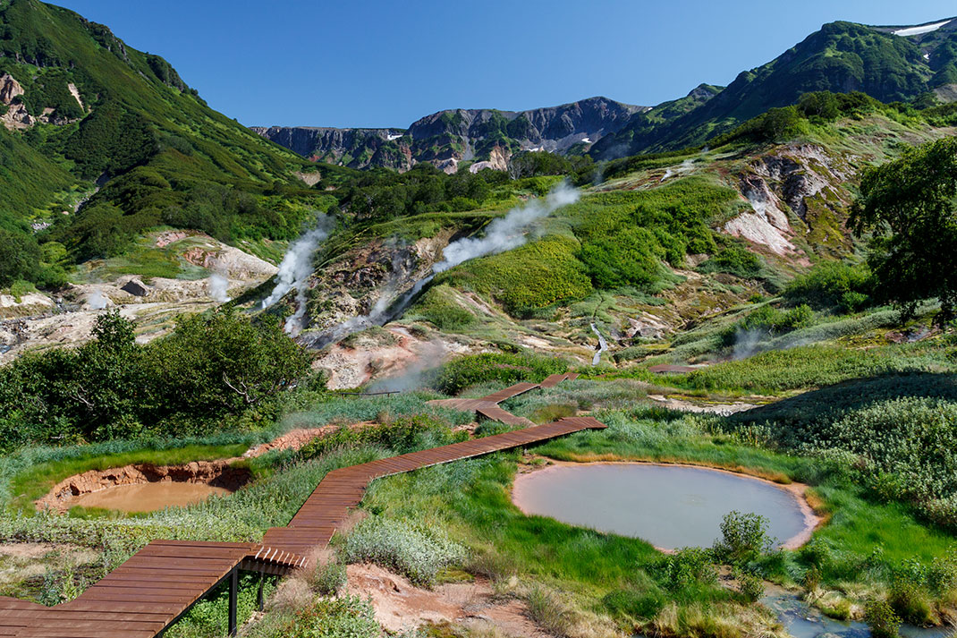 La vallée des geysers via Shutterstock