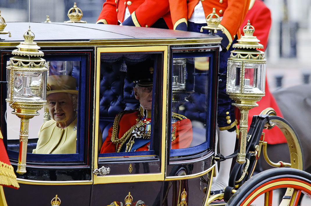 La reine dans son carrosse via Shutterstock