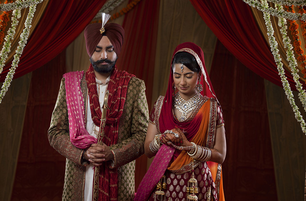 Un couple d'amoureux indiens via Shutterstock
