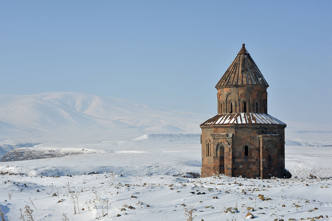 Église à Ani via Shutterstock