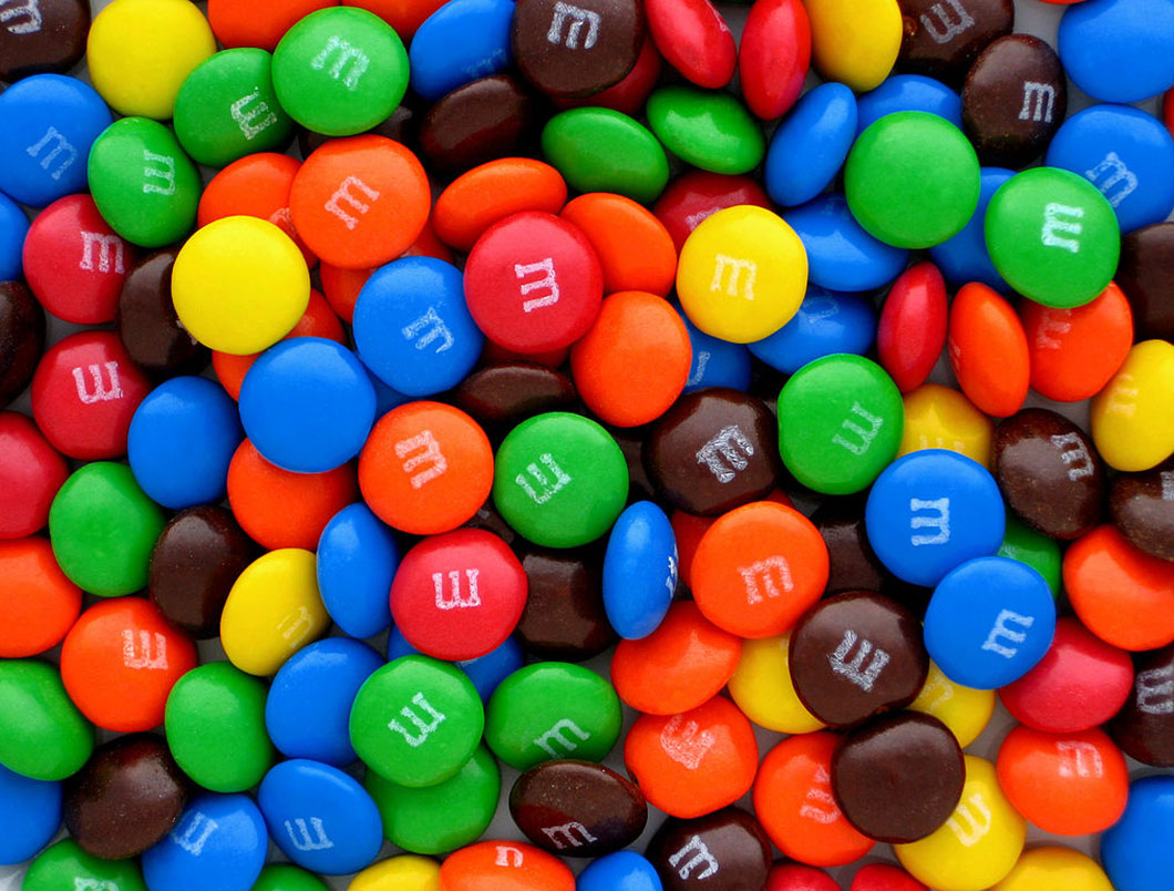 Un des composants des M&M's est l'additif alimentaire E171