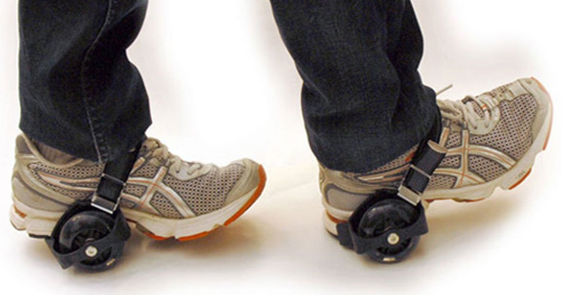 Transformez vos chaussures en patins à roulettes avec cet accessoire simple  mais ingénieux !