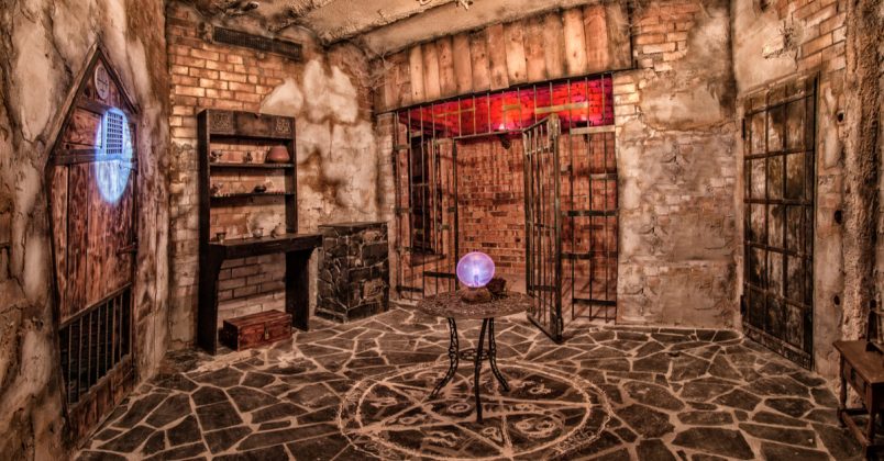 Escape game halloween прохождение