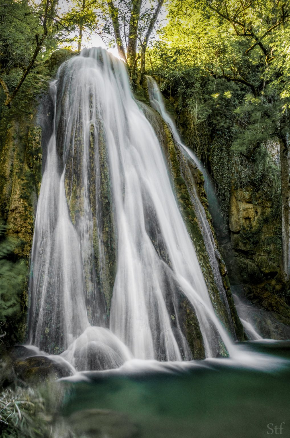 10 breathtaking waterfalls you can admire in France