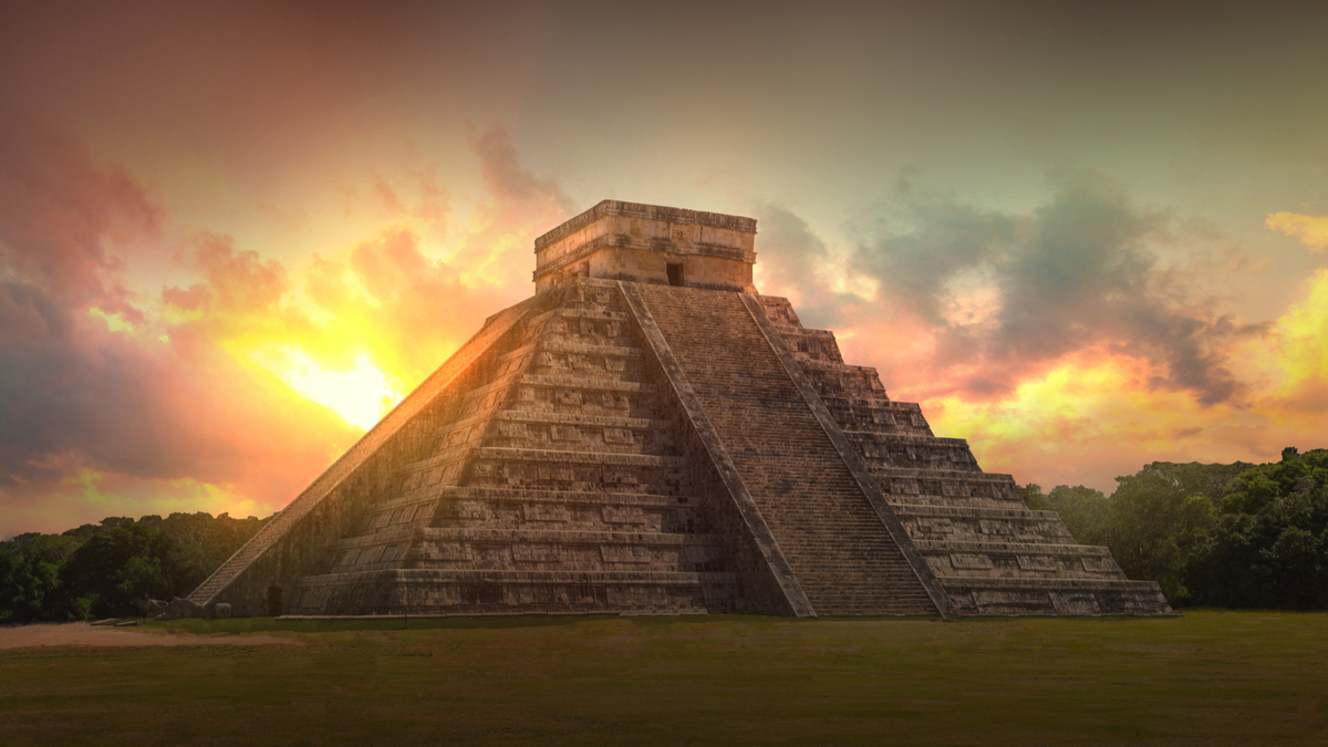Monument Maya
