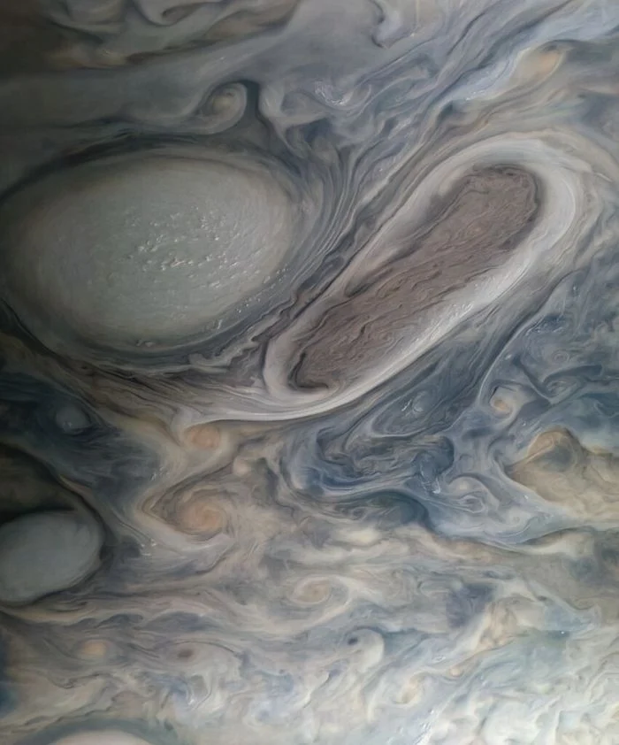  tempêtes Jupiter