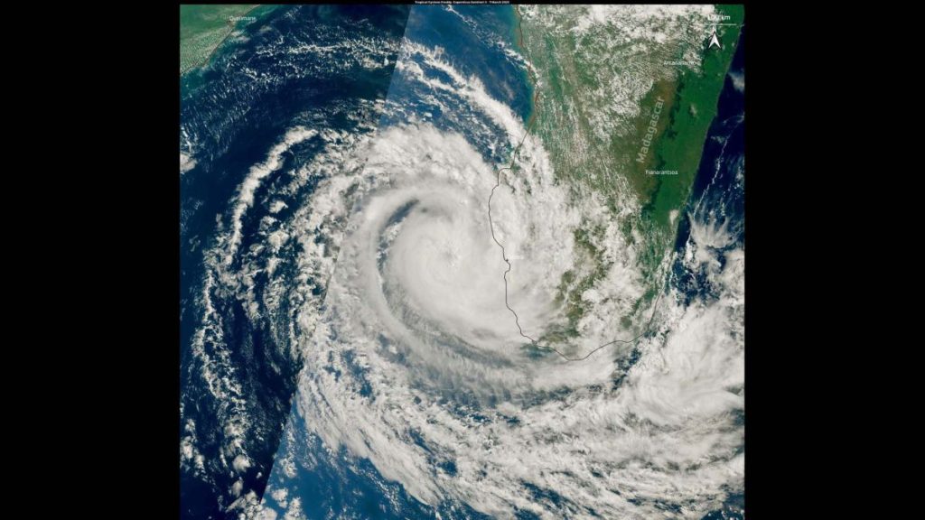 tempête tropicale