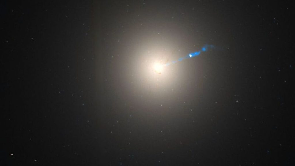 galaxie M87