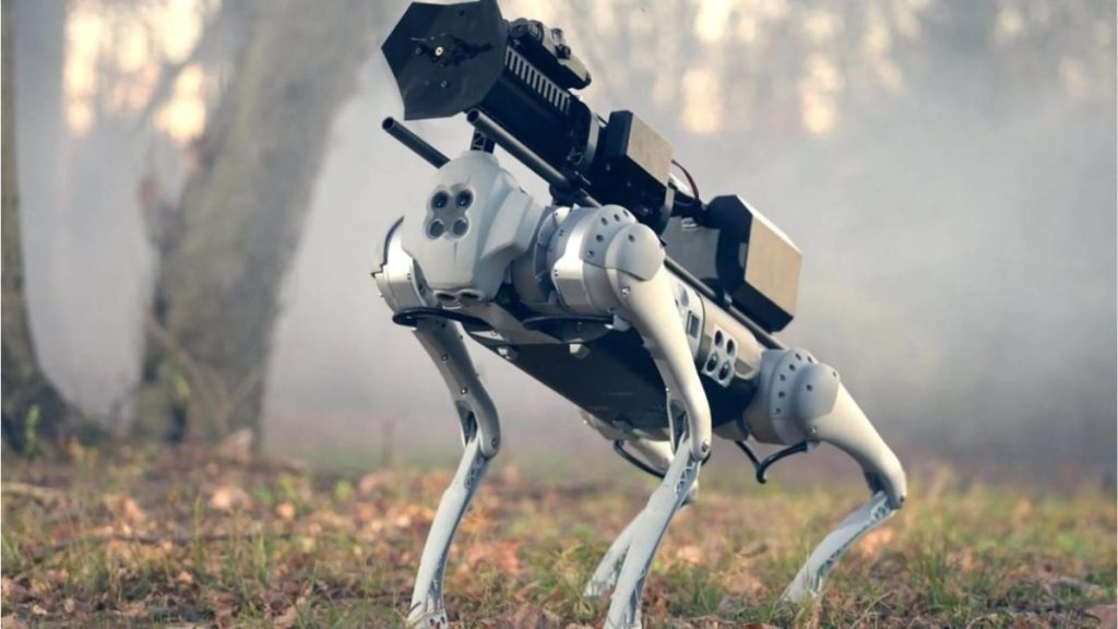 robot chien lance-flammes