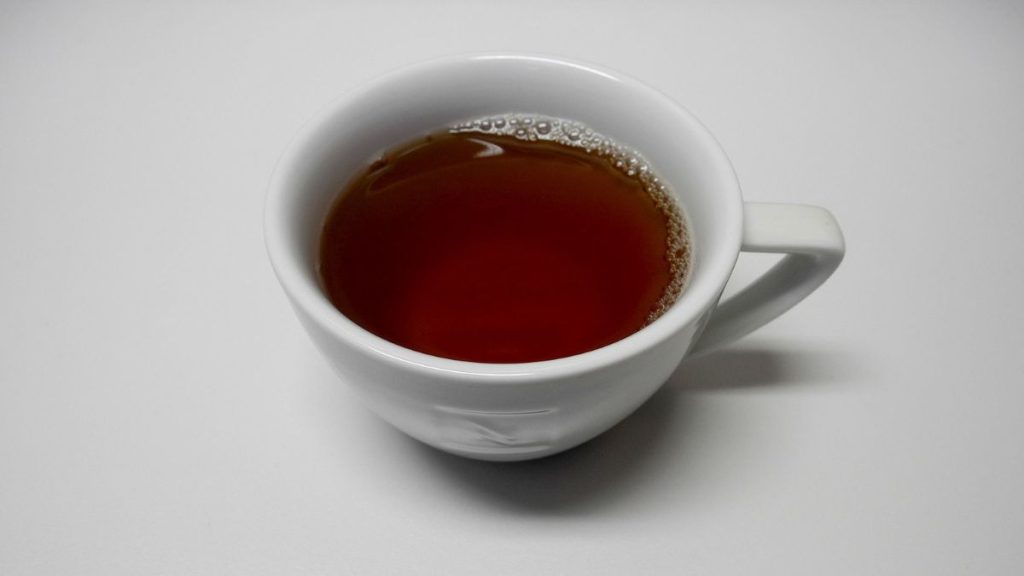 Boire du thé noir tous les jours diminuerait le risque de diabète de type 2
