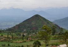 pyramide Indonésie