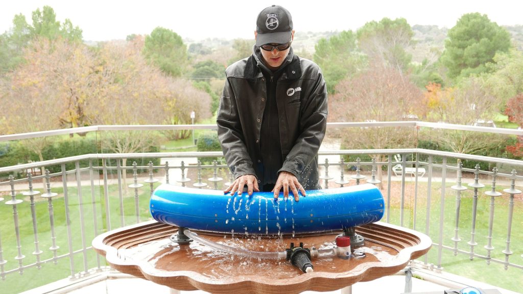 hydraulophone