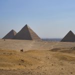 construction-pyramides