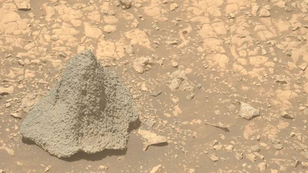 Un « chapeau » sur la planète Mars