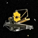 Double hélice ADN fusionnant avec trou noir et puce quantique sur fond de laboratoire.