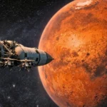 Un vaisseau spatial à propulsion électrique nucléaire s’approche de Mars, avec trois petits hélicoptères fixés à sa structure.