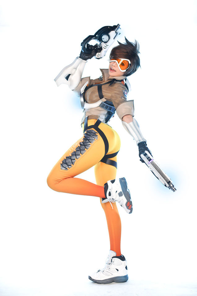 tracer--cosplay-overwatch